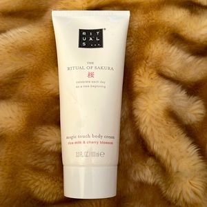 New! Rituals….the Ritual of Sakura Magic Touch Body Cream